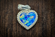 dainty heart pendant with cremation ash